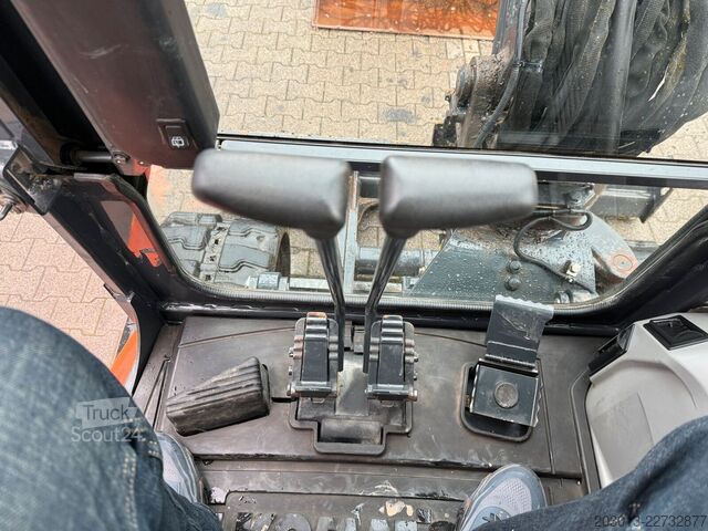 Larvegraver KOMATSU PC58MR-5E0 Tiltrotator / 1.443 h