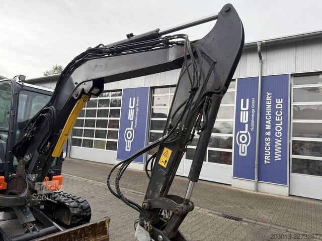 Larvegraver KOMATSU PC58MR-5E0 Tiltrotator / 1.443 h