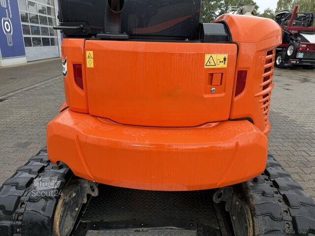 Larvegraver KOMATSU PC58MR-5E0 Tiltrotator / 1.443 h