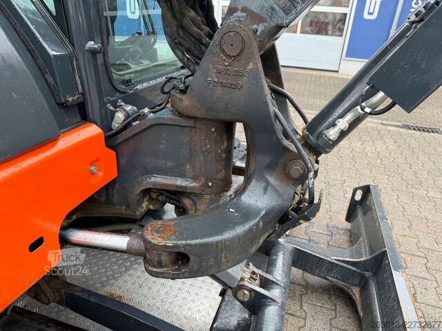 Larvegraver KOMATSU PC58MR-5E0 Tiltrotator / 1.443 h
