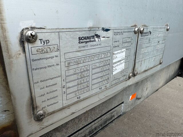 Semirremolque caja SCHMITZ CARGOBULL SKO 24 * KOFFER * SAF & LIFTACHSE * ROLLTOR*TÜV