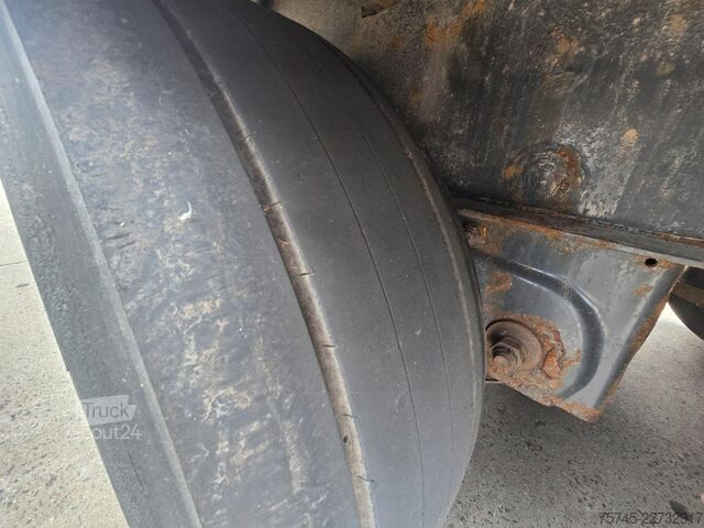Open oplegger met zeil KRONE SD * PR. + PL. * SAF * 2X PALETTENLASTEN  *