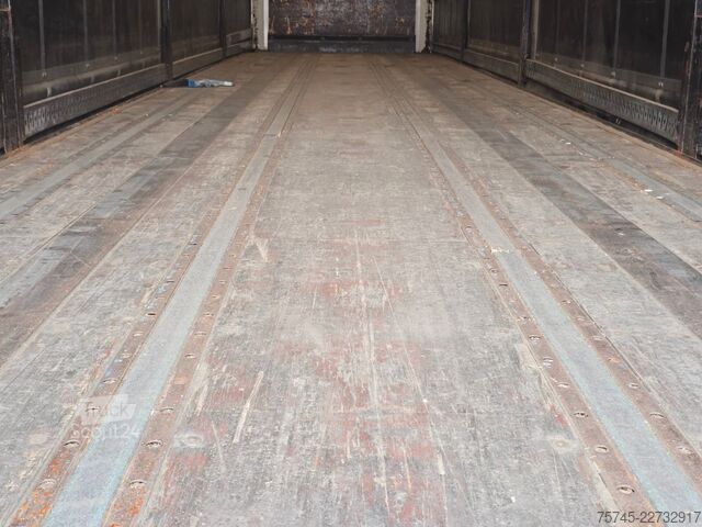 Open oplegger met zeil KRONE SD * PR. + PL. * SAF * 2X PALETTENLASTEN  *
