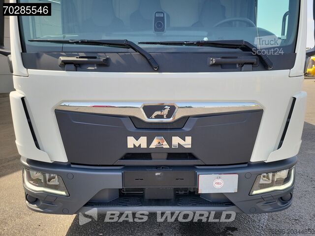 Kufor MAN TGL 12.250 4X2 12tonner low mileage 1500kg Tail...