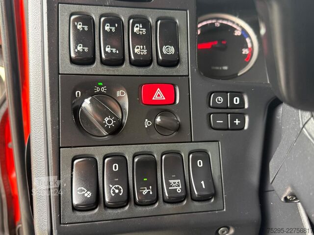 Nutzfahrzeug Scania P400 TK-Kühlkoffer Mitsubishi Retarder TÜV06 27