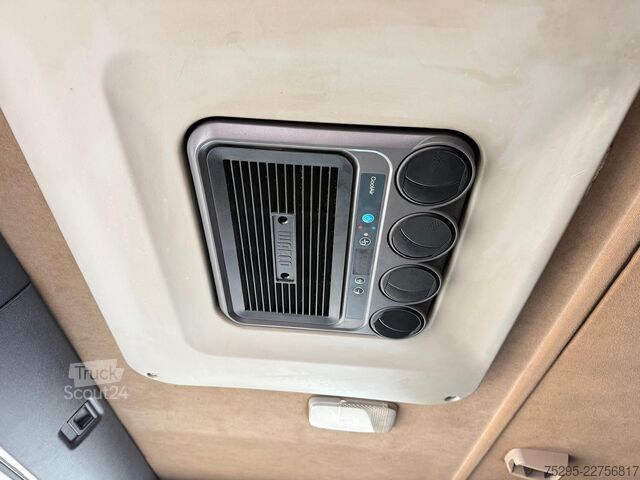 Nutzfahrzeug Scania P400 TK-Kühlkoffer Mitsubishi Retarder TÜV06 27