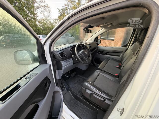Dodávka s dvojitou kabínou Opel Vivaro AUT. Carplay Camera NL Auto