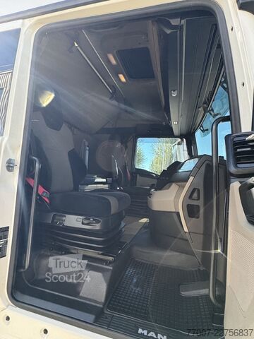 štandardný ťahač MAN TGX 26.510 6x2 LL XLX BDF 7,45-7,80 LED