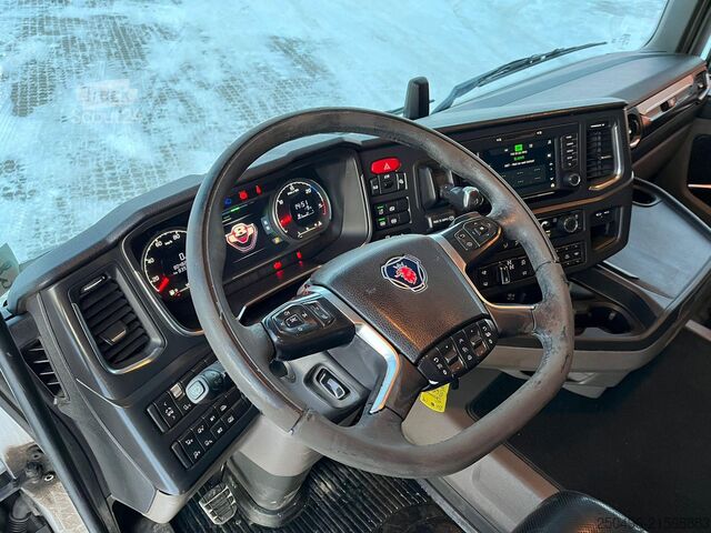 Chassis-cabina Scania R 650 6x4 FOR SALE AS CHASSIS / RETARDER