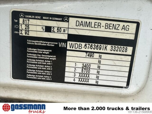 Transporter mit Koffer Mercedes-Benz LK 817 4x2, Taubentransporter