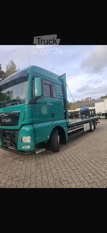 LKW mit Pritsche (offen) MAN 18.460 Pritschenwagen Aufnahme Stapler 498 Tkm