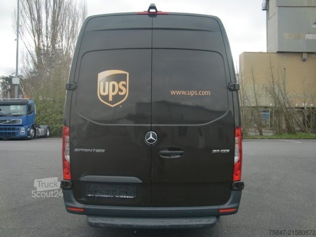Dodávka s vysokou strechou Mercedes-Benz Sprinter 311 CDI L3H2