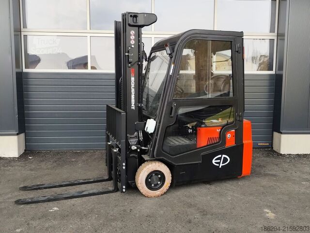 Priekšējās iekrāvēja autoiekrāvējs EP CPD18TVL NEUMASCHINE