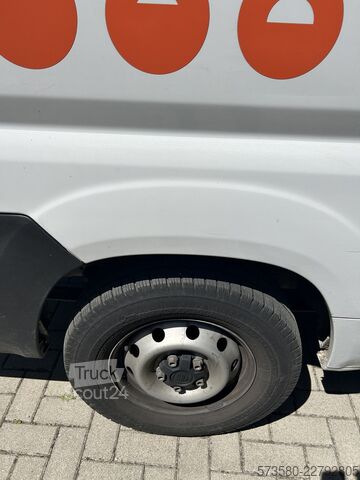 Camper van Fiat Ducato Weinsberg Carabus, Baujahr 2024 | Schaltgetriebe | Aufstelldach