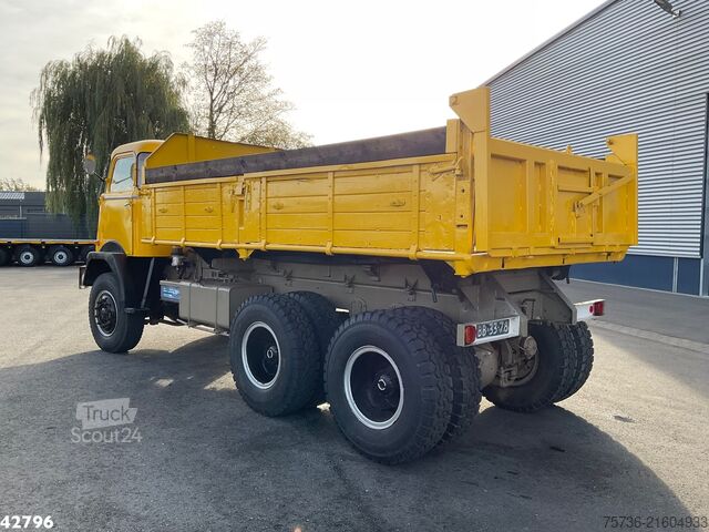 3-странен самосвал DAF AZ 1900 DS 420 6x6 Driezijdige kipper "Oldtimer"