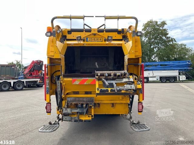 Refuse collection vehicle DAF FAN CF 290 Geesink 24m³