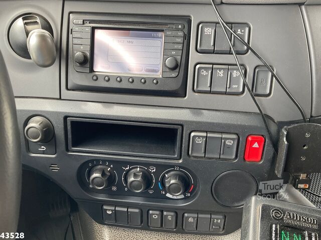 Refuse collection vehicle DAF FAN CF 290 Geesink 24m³