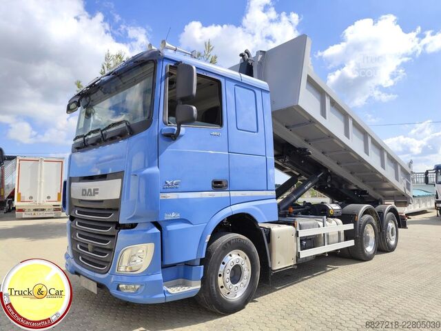 شاحنة قلّابة بذراع تحميل متحرك DAF XF 460