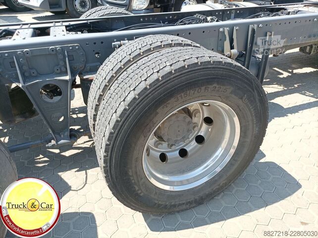 شاحنة قلّابة بذراع تحميل متحرك DAF XF 460