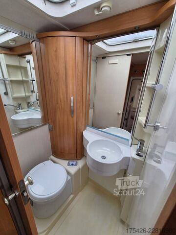 عربة تخييم متكاملة HYMER/ERIBA B-Klasse CL 508  *Solar*SAT*Duo-Control*2. Hand*