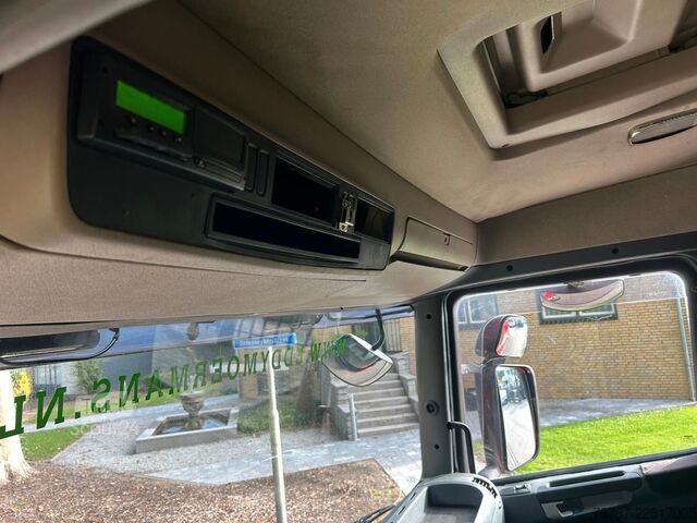 Tracteur routier standard SCANIA R420