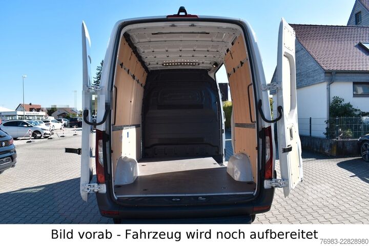 Panelinis furgonas MERCEDES-BENZ eSprinter 314 PRO 56 kWh Sprinter Kasten