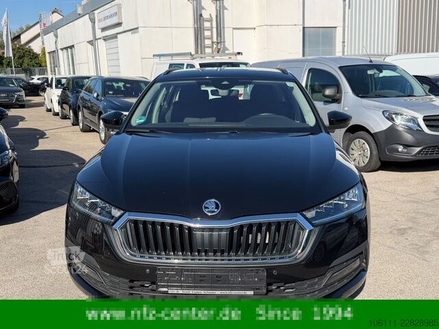 Minibus SKODA Octavia Combi Ambition