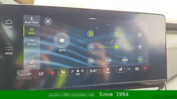 Kleinbus SKODA Octavia Combi Ambition