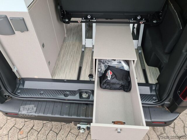 Kastenwagen Wohnmobil / Campervan BÜRSTNER Playa Limited 500 *150 PS*Safety Paket*LED*AHK*