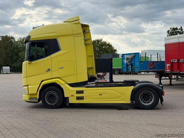 Standarta vilcējs DAF XG + 530 Vollausstattung Top Zustand