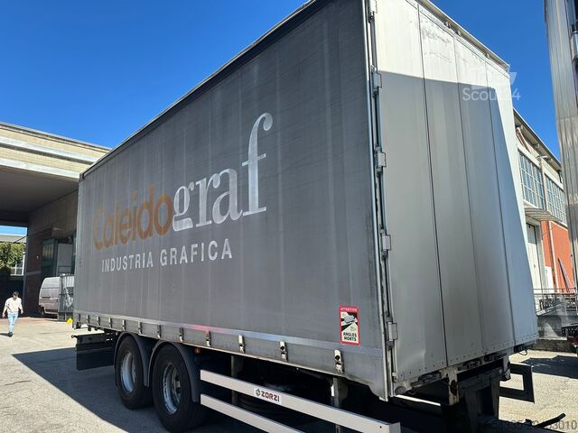 Nákladní auto s valníkem a plachtou Volvo FH 460 +BIGA DUE ASSI