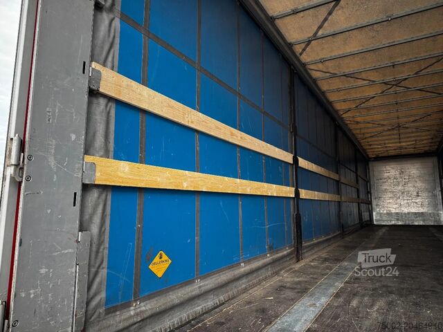 Schiebeplanen Kögel SAF INTRADISC, Internal height: 2.80m, NL-trailer