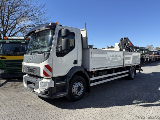 Flatbed truck Volvo FL280 Kran Hiab XS 122