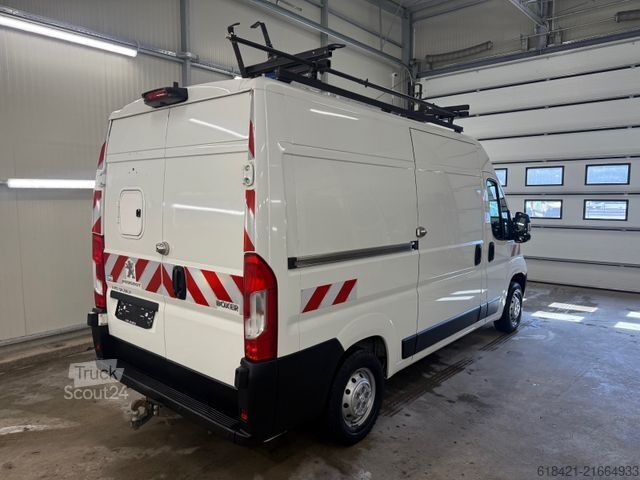 Dobozos furgon PEUGEOT Boxer L2H2 WORKSHOP+WEBASTO+GALERIE+AHK