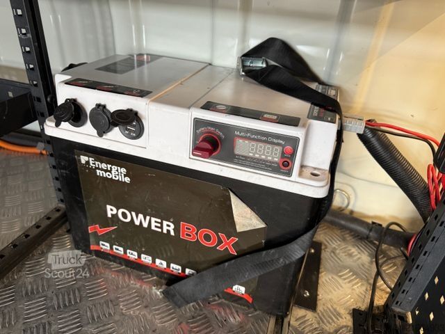 Dobozos furgon PEUGEOT Boxer L2H2 WORKSHOP+WEBASTO+GALERIE+AHK