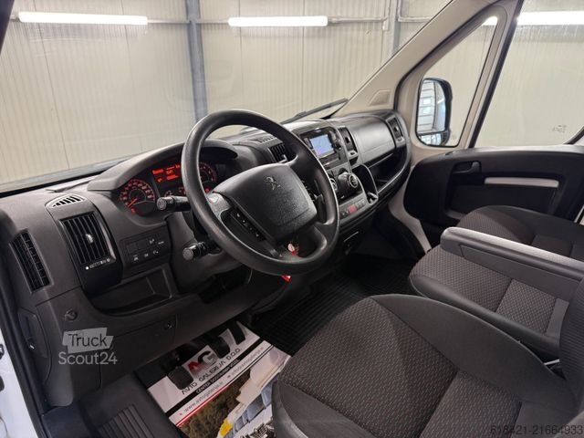 Dobozos furgon PEUGEOT Boxer L2H2 WORKSHOP+WEBASTO+GALERIE+AHK