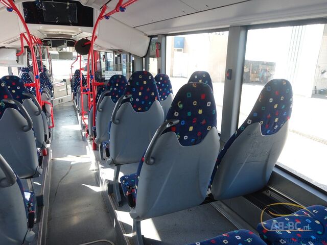 Városi autóbusz MERCEDES-BENZ Citaro O530 LE 43 Sitz-, 45 Stehplaetze