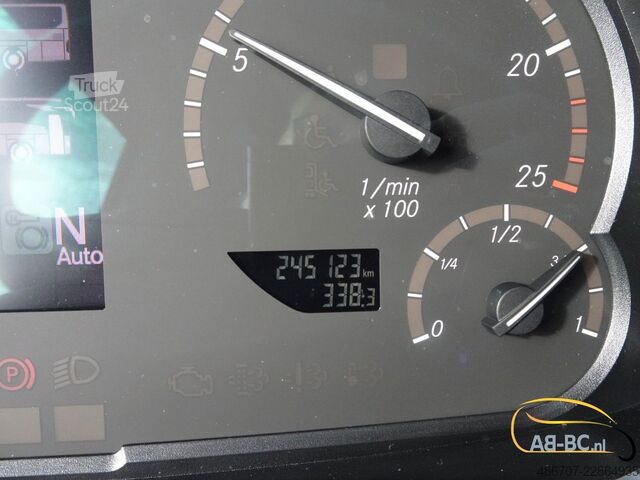 Touringcar MERCEDES-BENZ Tourismo RHD, 55 Sitze, Euro 6, mehrere ähnliche
