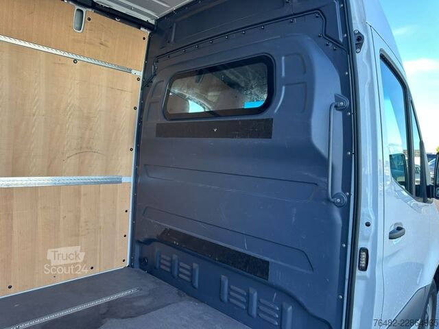 Duba panelată MERCEDES-BENZ Sprinter 317 CDI KA/MAXI/L3H2/4325/AUTOMATIK/MBU
