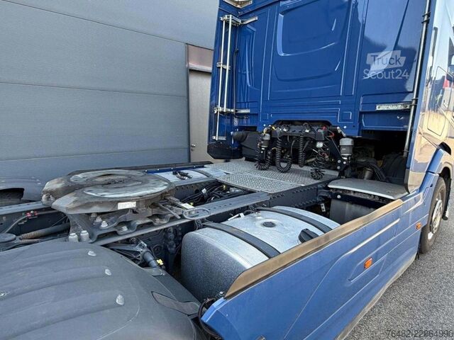 Vakio vetoauto DAF XG 530 FT NGD AUT LM SpurH SpurW
