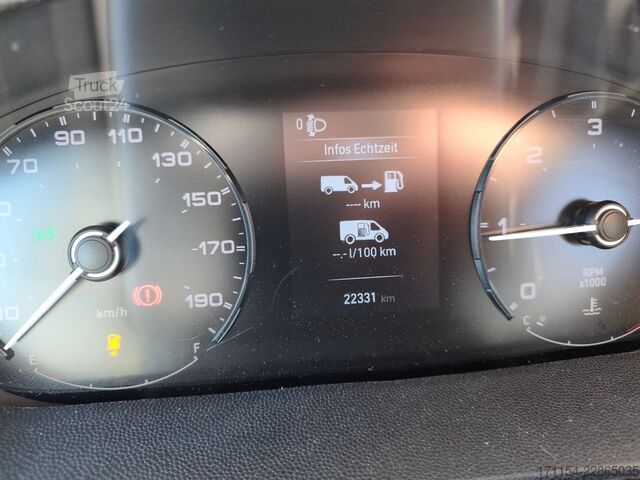 Alkovu-matkailuauto ETRUSCO A 7300 DB, Navi, Markise,Fahradträger