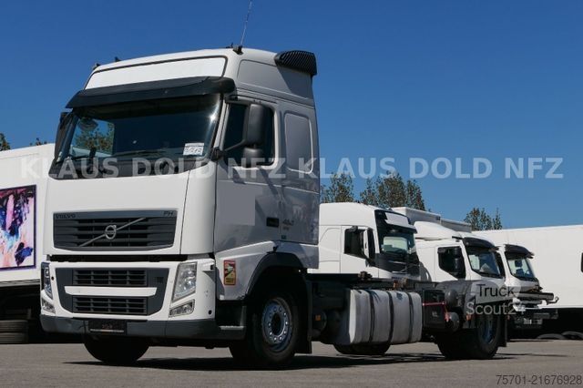 Wechselfahrgestell LKW VOLVO FH 460 Globetotter BDF 2XL-Tanks Vollluft