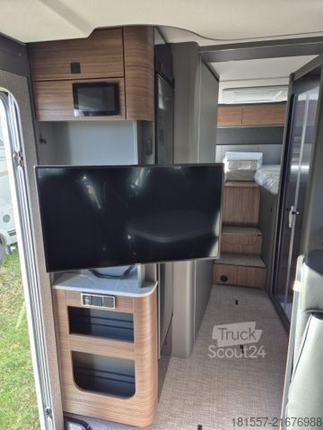 Caravana semiintegrada HYMER/ERIBA B-Klasse MC T 680 Isofix / 170 PS / Autarkie-Pak