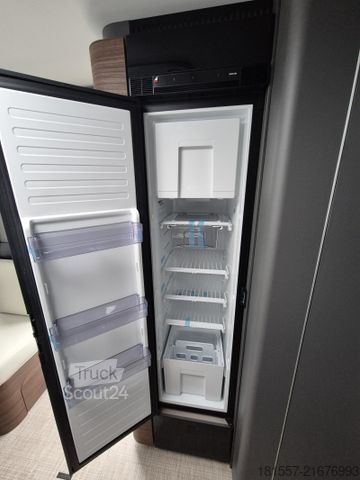 Camper integrado HYMER/ERIBA B-Klasse MC I 680 Arktis-Paket / Autarkie-Paket