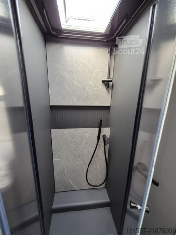 Caravana semiintegrada HYMER/ERIBA B-Klasse MC T 680 170 PS / Autarkie-Paket XL