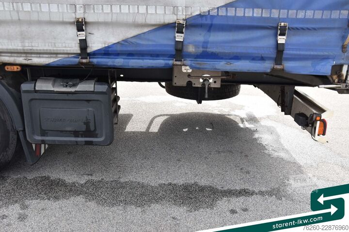 Otevřený návěs s plachtou SCHWARZMÜLLER Tautliner Zurringe Reserverad