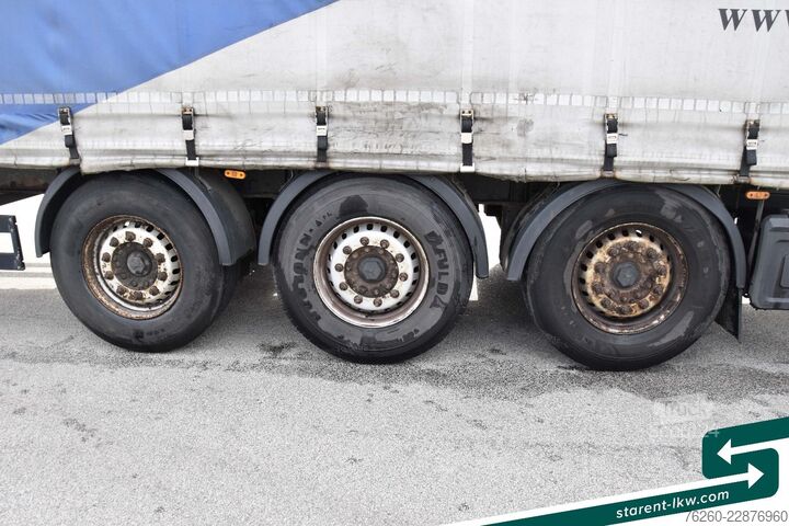 Otevřený návěs s plachtou SCHWARZMÜLLER Tautliner Zurringe Reserverad