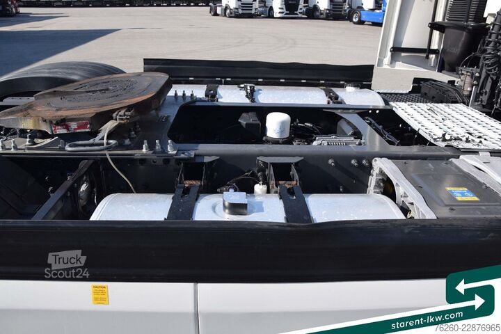 Standaard trekker VOLVO FH 500 AERO XL CMS VEB+LED-Sicherheitspak. MIETE