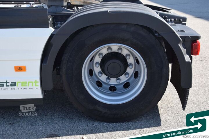 Standaard trekker VOLVO FH 500 AERO XL CMS VEB+LED-Sicherheitspak. MIETE