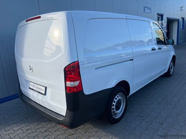 Dobozos furgon MERCEDES-BENZ Vito 114 LANG KLIMA TEMPOMAT WERKZEUGSCHRÄNK